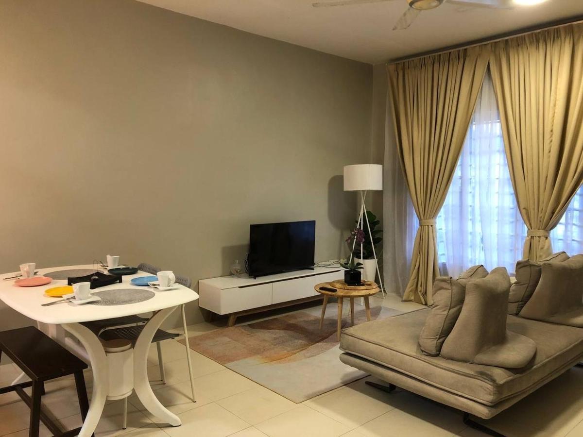 Lungo Guesthouse กัวลาตรังกานู ภายนอก รูปภาพ