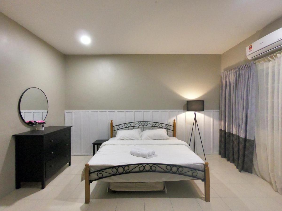 Lungo Guesthouse กัวลาตรังกานู ภายนอก รูปภาพ